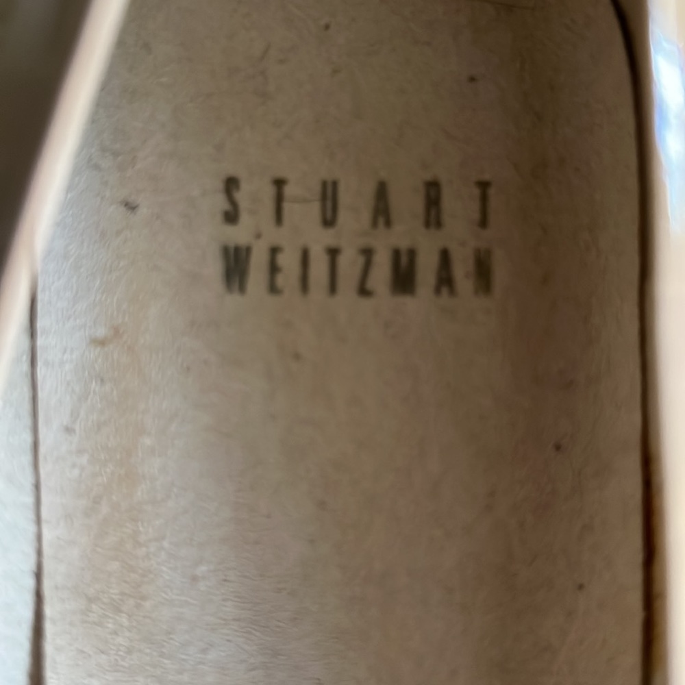 Great Used Condition Stuart Weitzman Patent Pumps - image 7